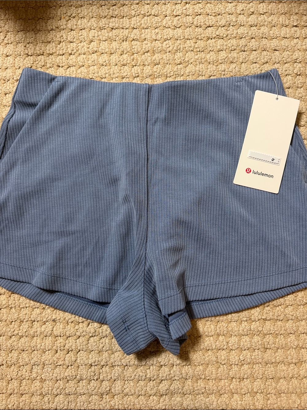 lululemon Ribbed Softstreme HR Short 2"